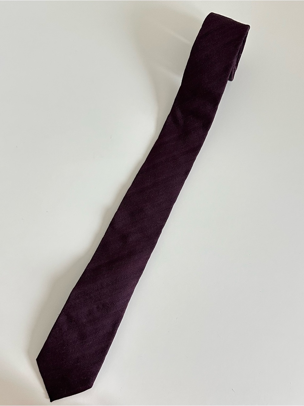 John Varvatos Burgundy Silk Wool Skinny Tie